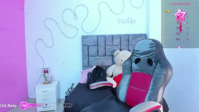 Snapshot of jisoo__ chatting on 11/14/25, 12:37 jisoo online show from 11/14/25, 12:37