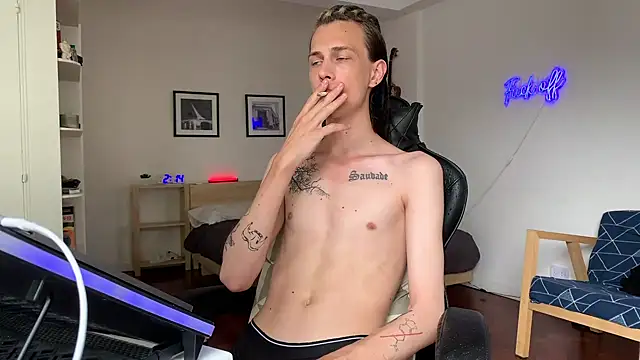 Den BlueXx online show from 01/18/25, 05:15