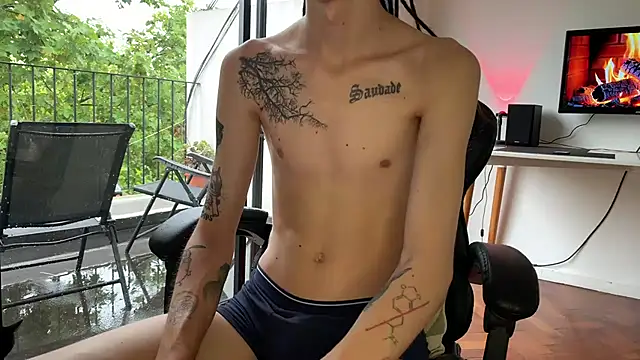 Den BlueXx online show from 02/24/25, 06:15