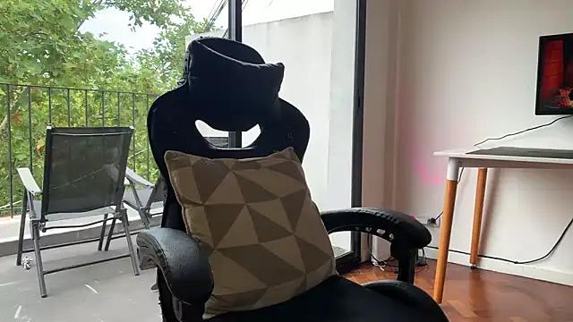 Den BlueXx online show from 03/12/25, 12:57