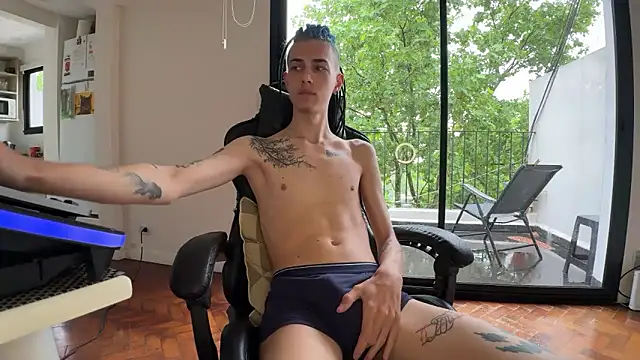 Den BlueXx online show from 11/07/25, 04:51