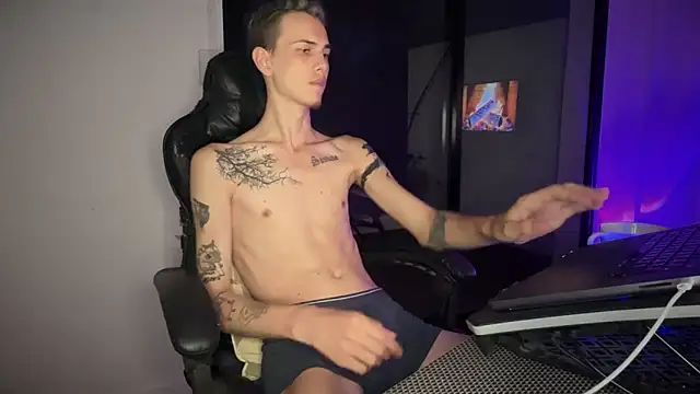 Den BlueXx online show from 02/19/26, 01:45