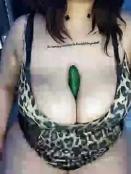 Snapshot of Farawla_elgmda chatting on 01/15/25, 08:20 Farawla elgmda online show from 01/15/25, 08:20