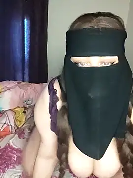 Snapshot of Farawla_elgmda chatting on 02/13/25, 11:17 Farawla elgmda online show from 02/13/25, 11:17