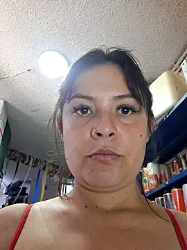 Snapshot of nidia2026 chatting on 06/10/26, 03:00 nidia2026 online show from 06/10/26, 03:00