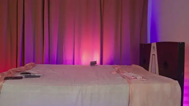 Snapshot of Little_maeve chatting on 11/09/25, 11:14 Little maeve online show from 11/09/25, 11:14