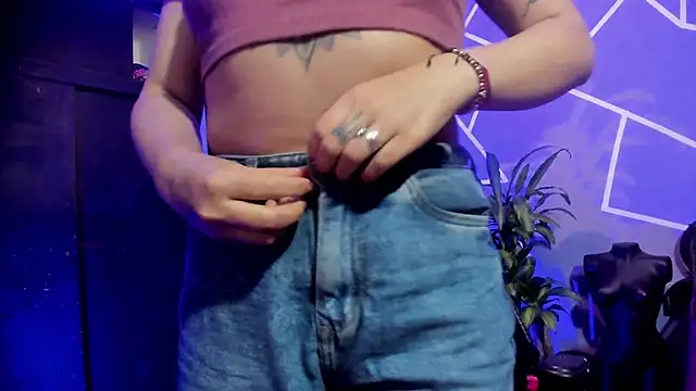 thakytona online show from 11/18/25, 03:45