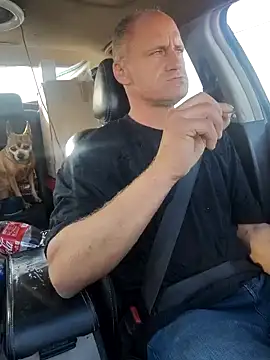 Snapshot of DatingProfile_USA_43_str8 chatting on 12/08/24, 04:28 DatingProfile USA 43 str8 online show from 12/08/24, 04:28