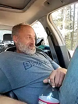 Snapshot of DatingProfile_USA_43_str8 chatting on 09/24/25, 09:18 DatingProfile USA 43 str8 online show from 09/24/25, 09:18