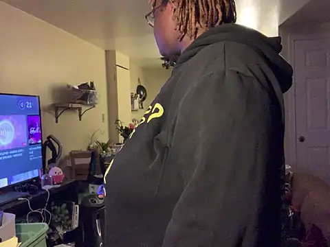 Snapshot of BigKittyRaven chatting on 03/14/25, 03:37 BigKittyRaven online show from 03/14/25, 03:37