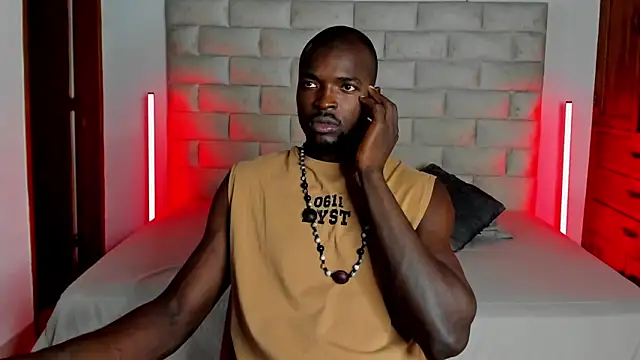 Dylan Taylor online show from 03/11/26, 03:56