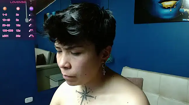 Snapshot of nato_evans chatting on 12/17/24, 10:11 nato evans online show from 12/17/24, 10:11