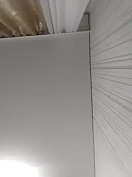 Lorrain Dorrie online show from 12/05/25, 06:22