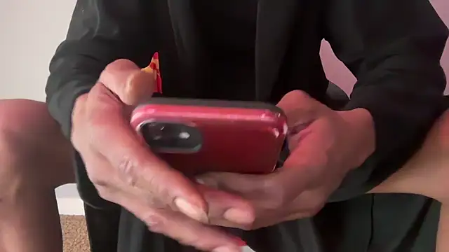 skarfosbabes69 online show from 02/17/26, 09:21