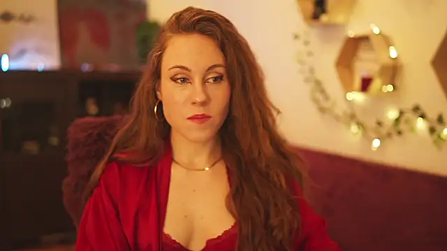 Snapshot of Berberis__Silene chatting on 12/23/24, 07:41 Berberis Silene online show from 12/23/24, 07:41