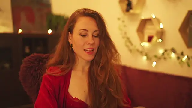 Snapshot of Berberis__Silene chatting on 12/29/24, 10:57 Berberis Silene online show from 12/29/24, 10:57