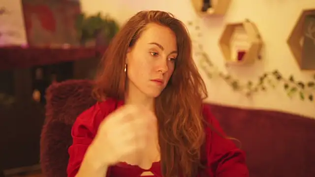 Snapshot of Berberis__Silene chatting on 01/06/25, 11:09 Berberis Silene online show from 01/06/25, 11:09