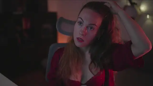 Snapshot of Berberis__Silene chatting on 09/10/25, 08:09 Berberis Silene online show from 09/10/25, 08:09