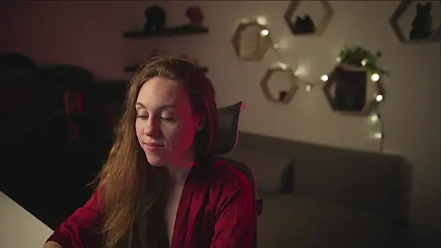 Snapshot of Berberis__Silene chatting on 10/05/25, 08:07 Berberis Silene online show from 10/05/25, 08:07