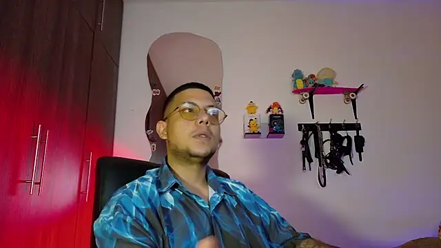 Nymphobuddies online show from 11/09/25, 02:15