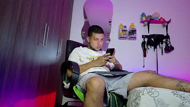 Nymphobuddies online show from 02/24/26, 07:23