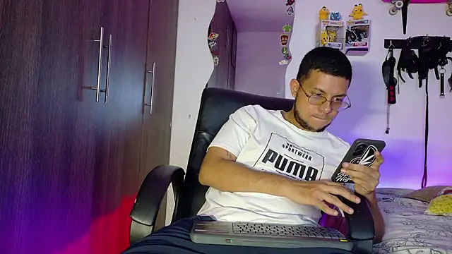 Nymphobuddies online show from 02/28/26, 07:59