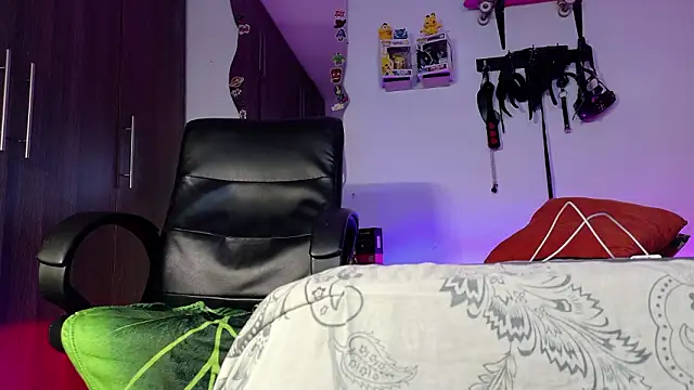 Nymphobuddies online show from 03/01/26, 04:42