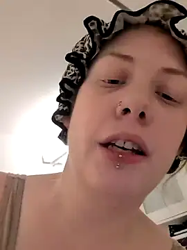 Twitchtheclownn online show from 02/17/26, 12:51