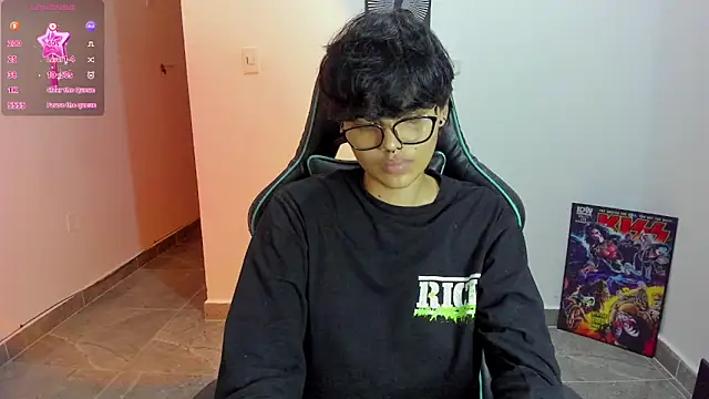 Snapshot of gooddess_isis chatting on 02/10/25, 05:14 gooddess isis online show from 02/10/25, 05:14