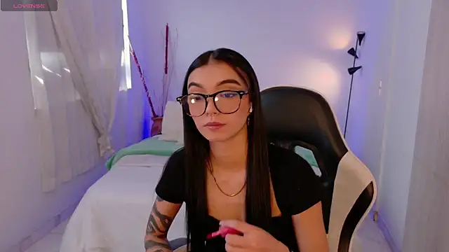 AnabelWolf online show from 01/06/26, 03:16