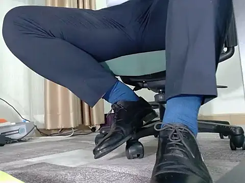 Snapshot of softlyS chatting on 03/09/25, 03:38 softlyS online show from 03/09/25, 03:38