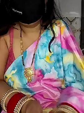 Snapshot of Mayuri77 chatting on 01/25/25, 05:18 Mayuri77 online show from 01/25/25, 05:18