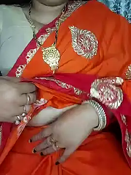 Snapshot of Mayuri77 chatting on 01/27/25, 09:23 Mayuri77 online show from 01/27/25, 09:23