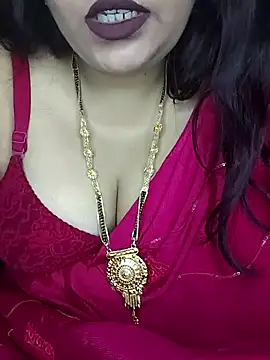 Snapshot of Mayuri77 chatting on 01/27/25, 05:15 Mayuri77 online show from 01/27/25, 05:15