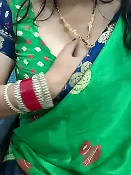 Snapshot of Mayuri77 chatting on 01/29/25, 07:32 Mayuri77 online show from 01/29/25, 07:32