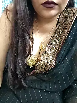 Snapshot of Mayuri77 chatting on 02/03/25, 10:25 Mayuri77 online show from 02/03/25, 10:25