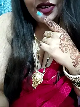 Snapshot of Mayuri77 chatting on 02/27/25, 06:40 Mayuri77 online show from 02/27/25, 06:40