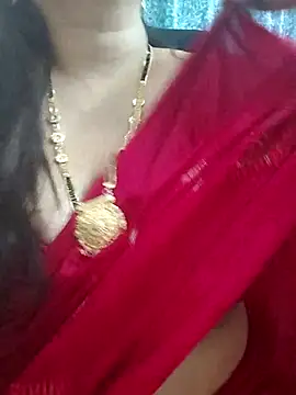 Snapshot of Mayuri77 chatting on 03/04/25, 05:34 Mayuri77 online show from 03/04/25, 05:34