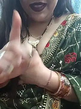 Snapshot of Mayuri77 chatting on 03/18/25, 10:57 Mayuri77 online show from 03/18/25, 10:57