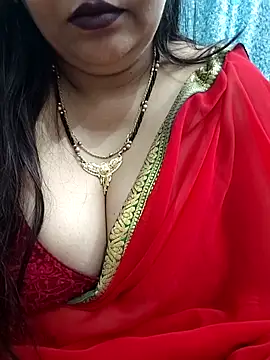 Snapshot of Mayuri77 chatting on 03/19/25, 10:53 Mayuri77 online show from 03/19/25, 10:53