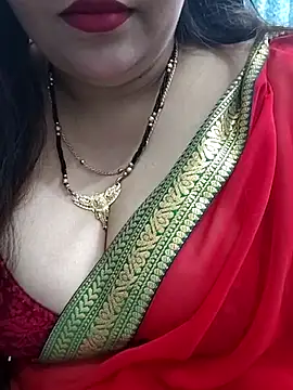 Snapshot of Mayuri77 chatting on 03/20/25, 03:04 Mayuri77 online show from 03/20/25, 03:04