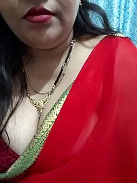 Snapshot of Mayuri77 chatting on 03/20/25, 06:09 Mayuri77 online show from 03/20/25, 06:09