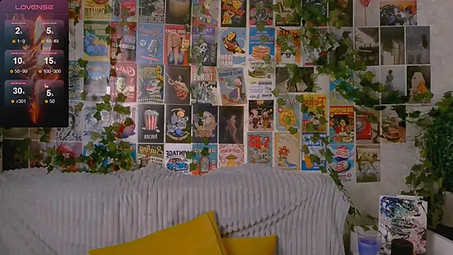 Simona Rain online show from 10/13/25, 12:43