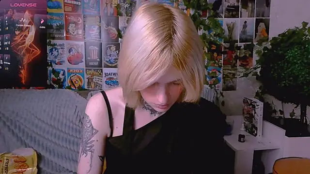 Simona Rain online show from 11/08/25, 12:11