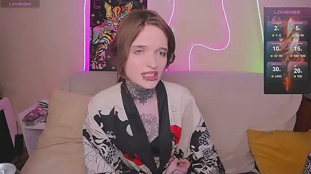 Simona Rain online show from 04/06/26, 10:33