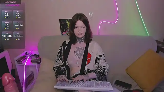 Simona Rain online show from 04/17/26, 08:34