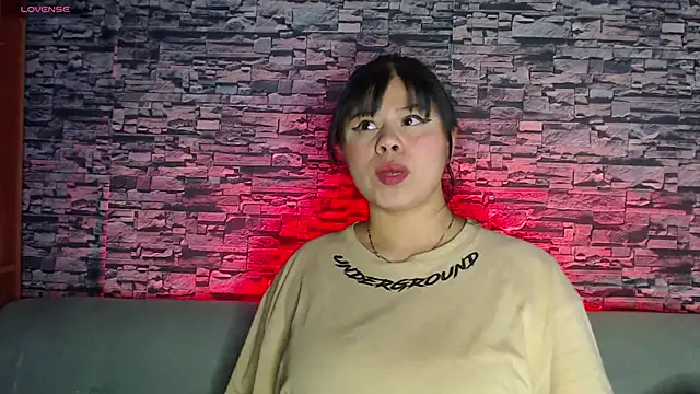 sofi bronw online show from 03/12/25, 08:52