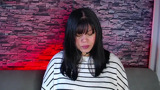 sofi bronw online show from 03/15/25, 02:34