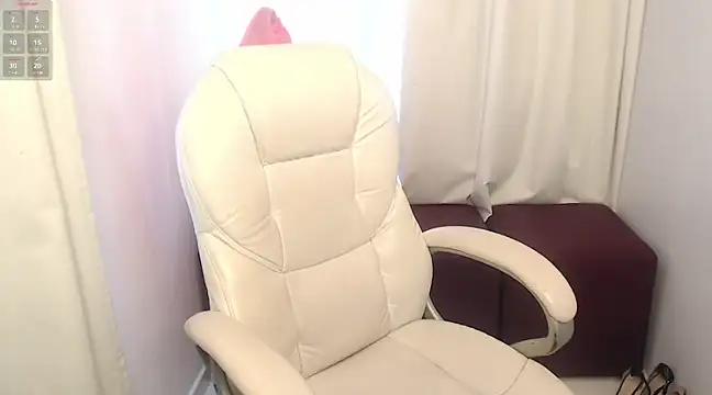 Xileny-Halliwey online show from 02/10/25, 05:19