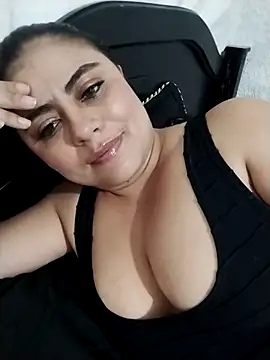 ElizabethWeil online show from 03/04/25, 11:11